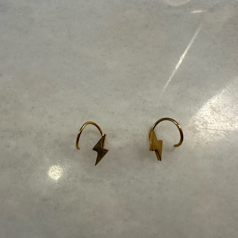 Gold Minimalist Hoop Earrings